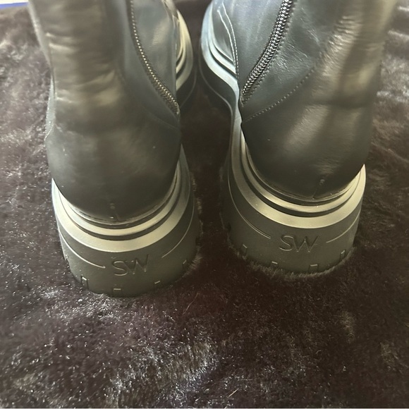 NWB Stuart Weitzman Embellished Nova Bedford Boots in Black - Picture 4 of 6